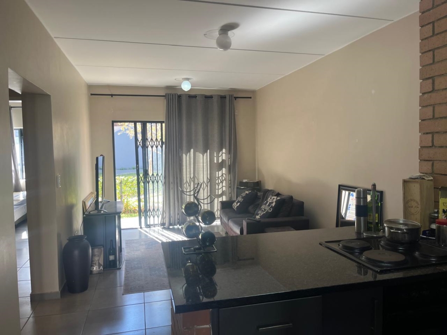 2 Bedroom Property for Sale in Vorna Valley Gauteng