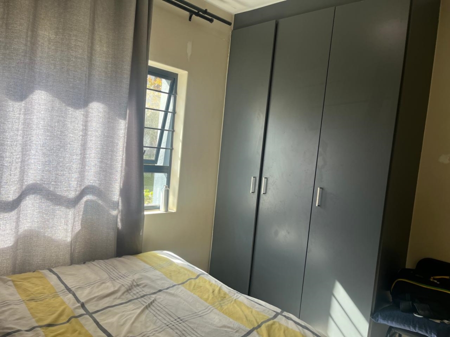 2 Bedroom Property for Sale in Vorna Valley Gauteng
