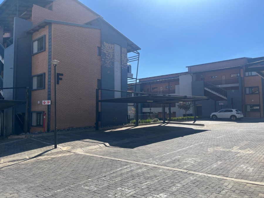 2 Bedroom Property for Sale in Vorna Valley Gauteng