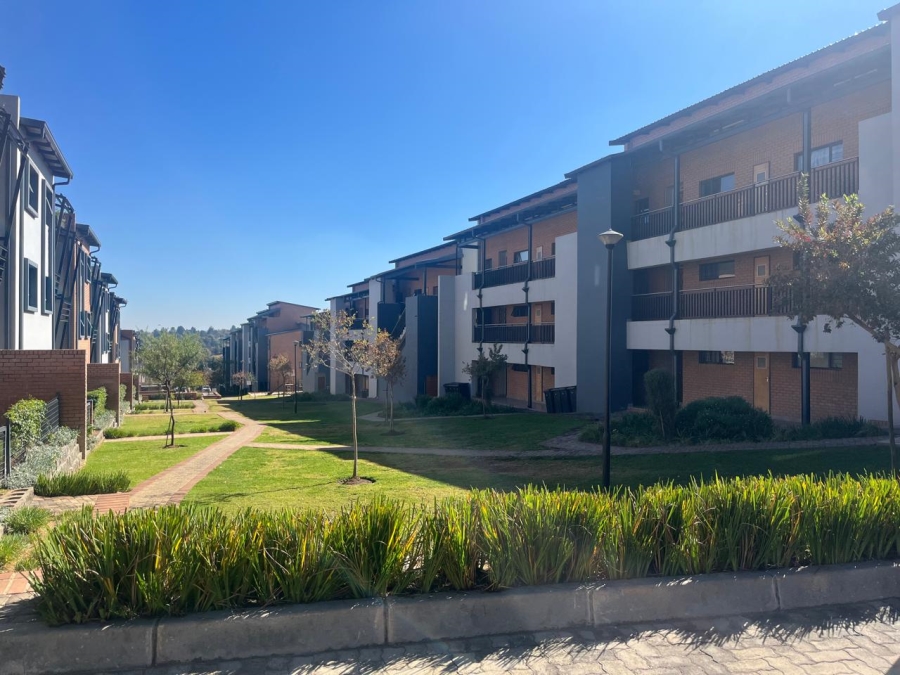 2 Bedroom Property for Sale in Vorna Valley Gauteng