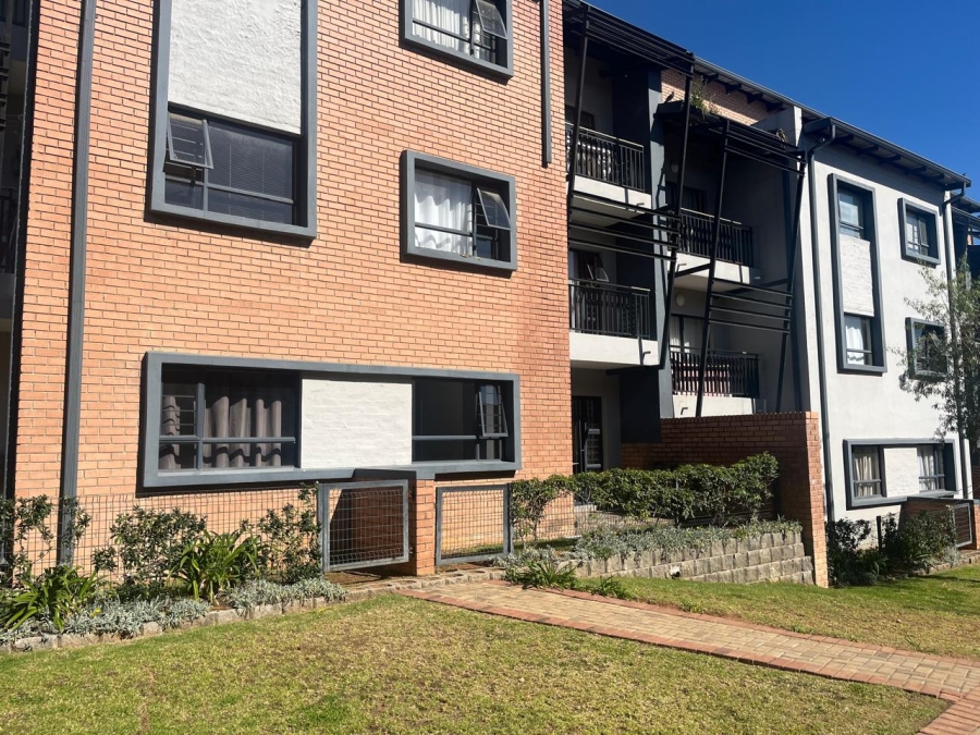 2 Bedroom Property for Sale in Vorna Valley Gauteng