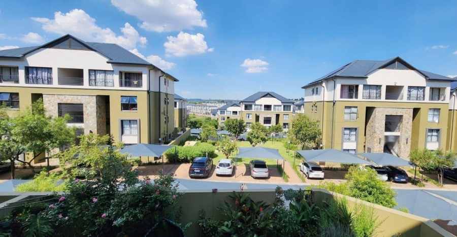 To Let 2 Bedroom Property for Rent in Waterfall Gauteng