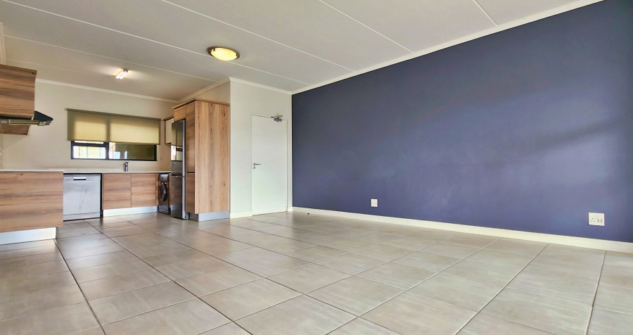 To Let 2 Bedroom Property for Rent in Waterfall Gauteng