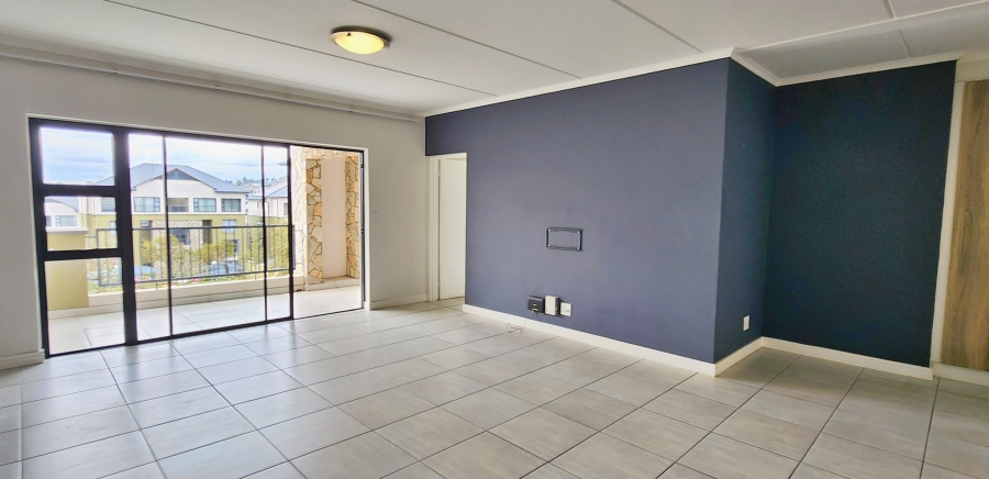 To Let 2 Bedroom Property for Rent in Waterfall Gauteng