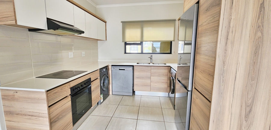 To Let 2 Bedroom Property for Rent in Waterfall Gauteng