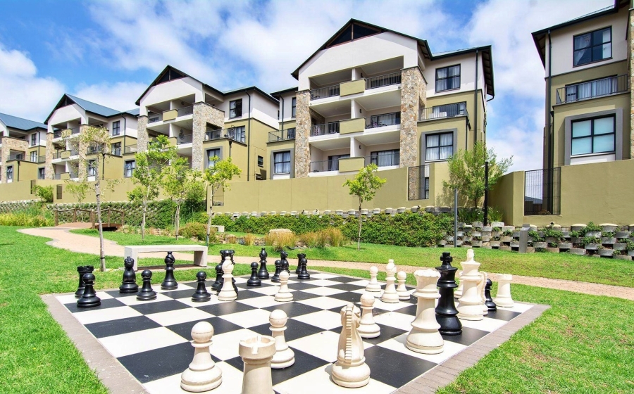 To Let 2 Bedroom Property for Rent in Waterfall Gauteng