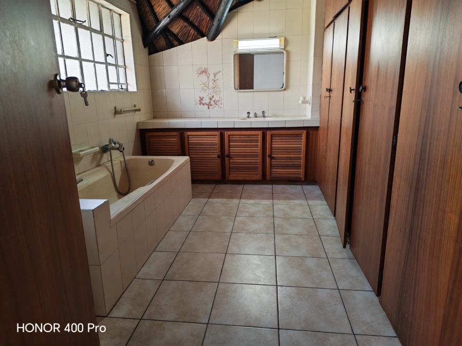 3 Bedroom Property for Sale in Paulshof Gauteng