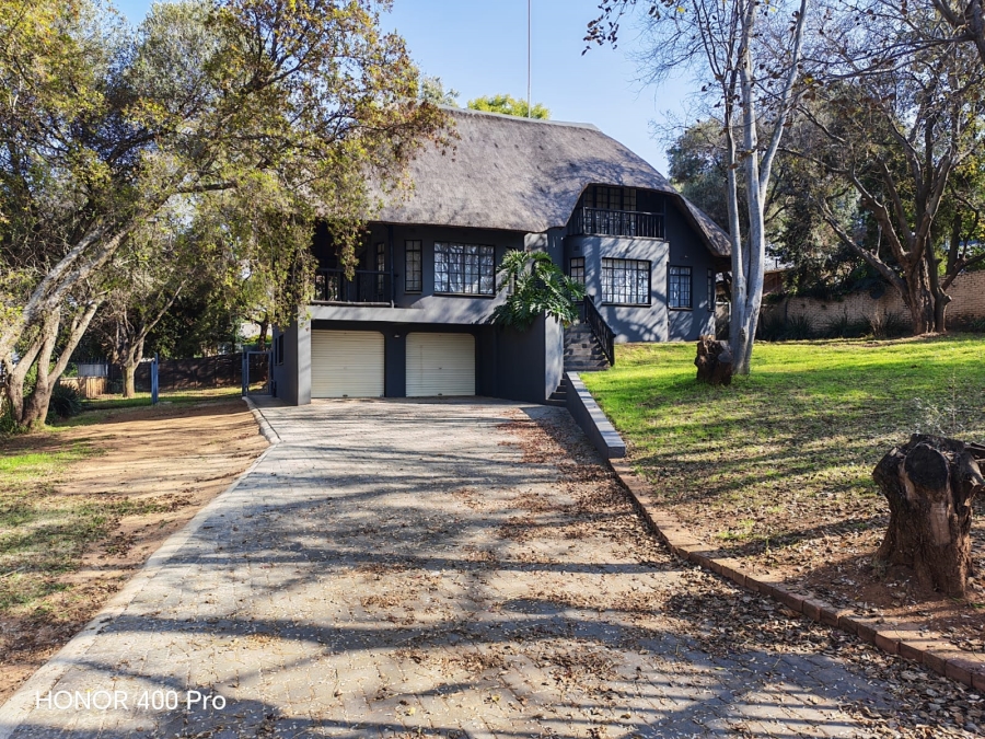 3 Bedroom Property for Sale in Paulshof Gauteng