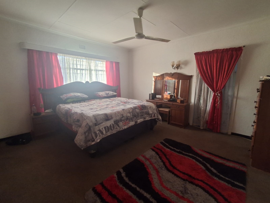 3 Bedroom Property for Sale in Carletonville Central Gauteng