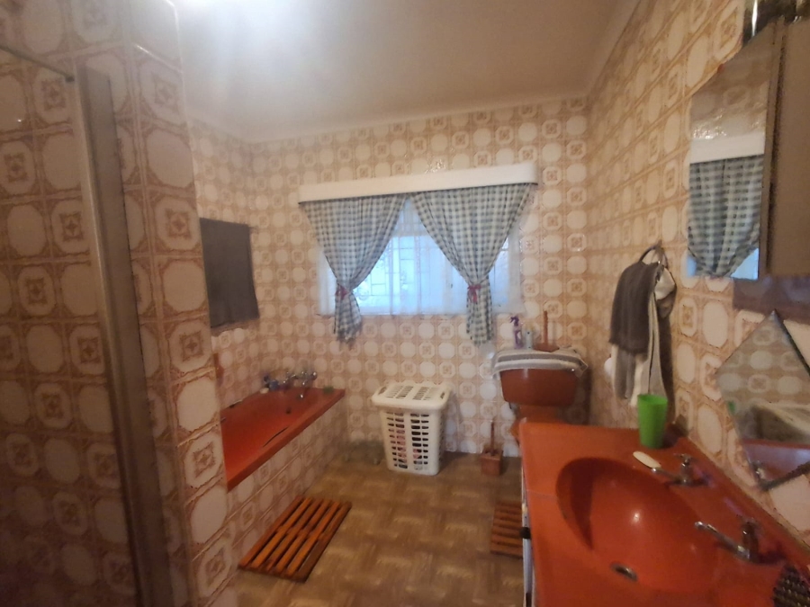 3 Bedroom Property for Sale in Carletonville Central Gauteng