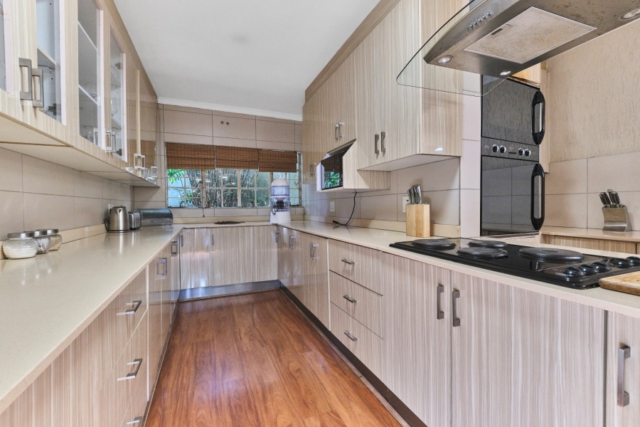 4 Bedroom Property for Sale in Wendywood Gauteng