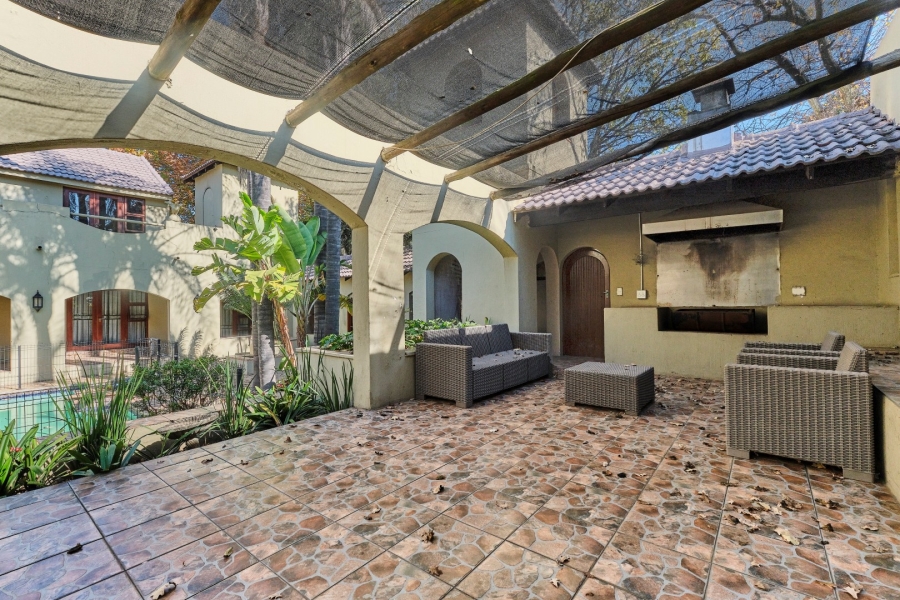 4 Bedroom Property for Sale in Wendywood Gauteng