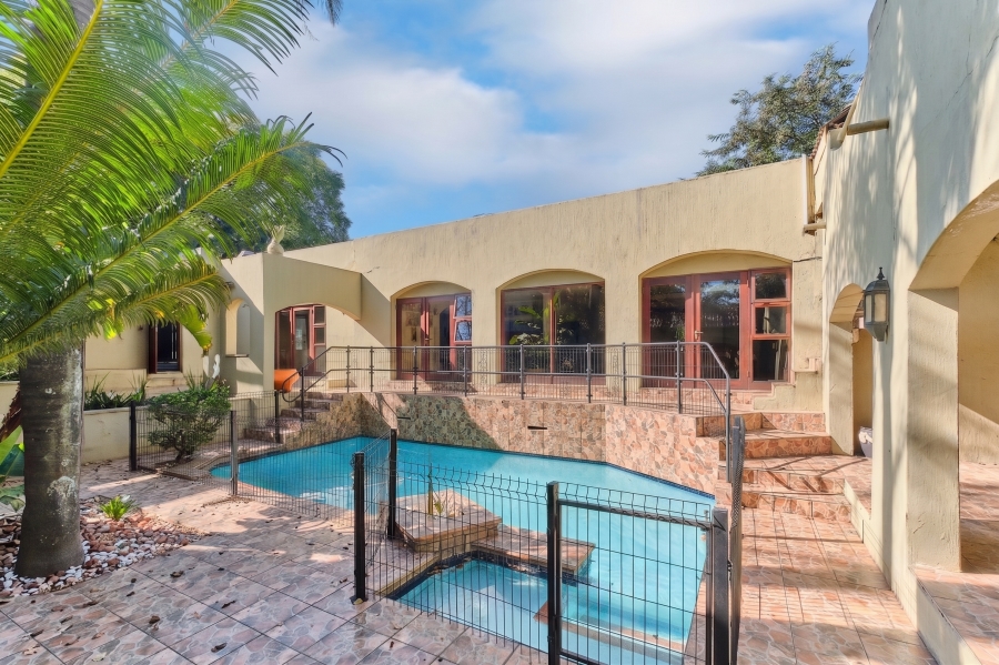 4 Bedroom Property for Sale in Wendywood Gauteng