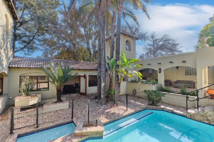 4 Bedroom Property for Sale in Wendywood Gauteng