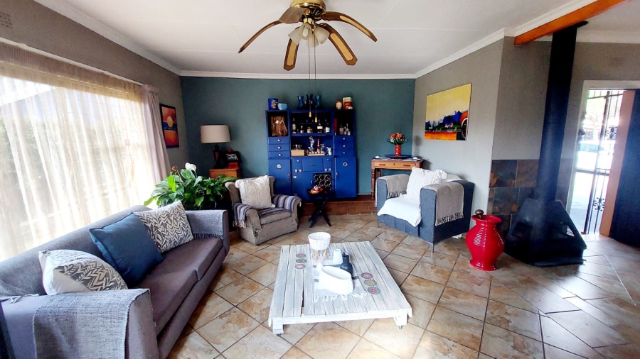 3 Bedroom Property for Sale in Helikonpark Gauteng