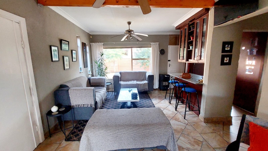 3 Bedroom Property for Sale in Helikonpark Gauteng