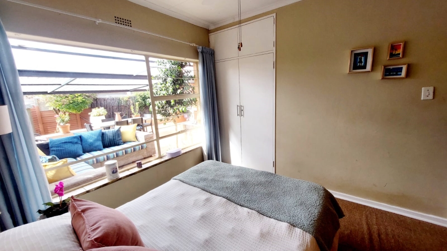 3 Bedroom Property for Sale in Helikonpark Gauteng