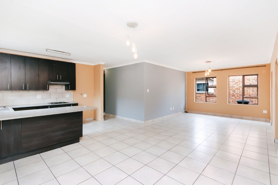 3 Bedroom Property for Sale in Noordwyk Gauteng
