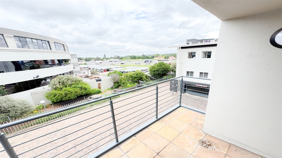 To Let Commercial Property for Rent in Bedfordview Gauteng