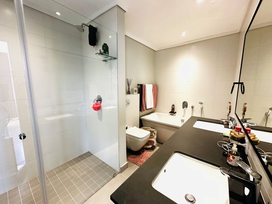 2 Bedroom Property for Sale in Ascend to Midstream Gauteng