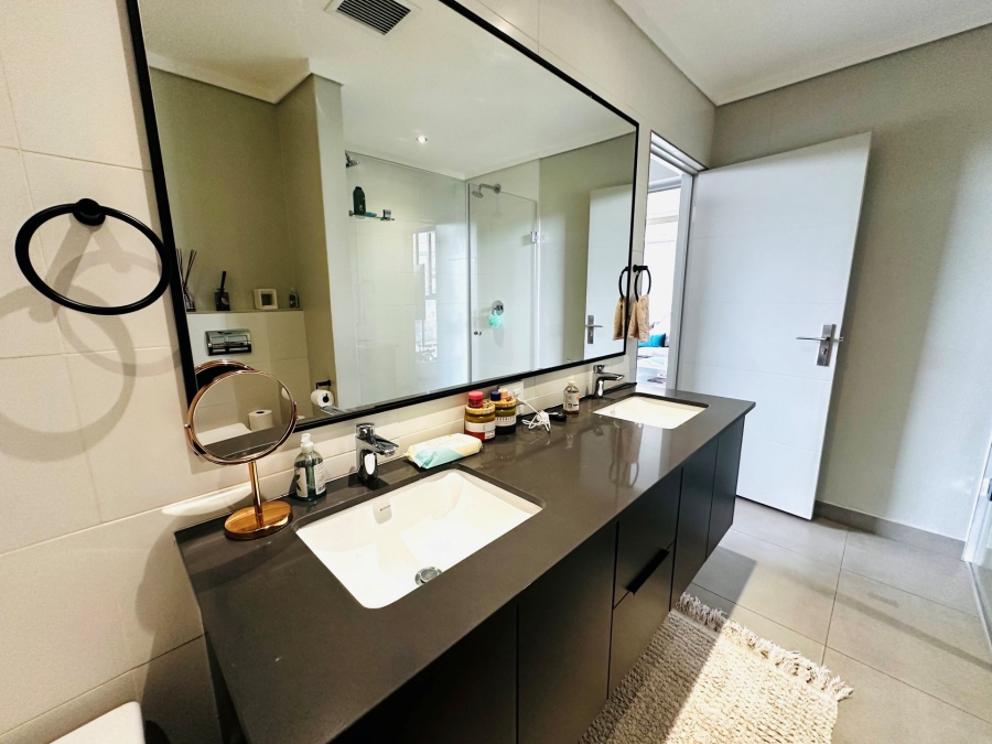 2 Bedroom Property for Sale in Ascend to Midstream Gauteng
