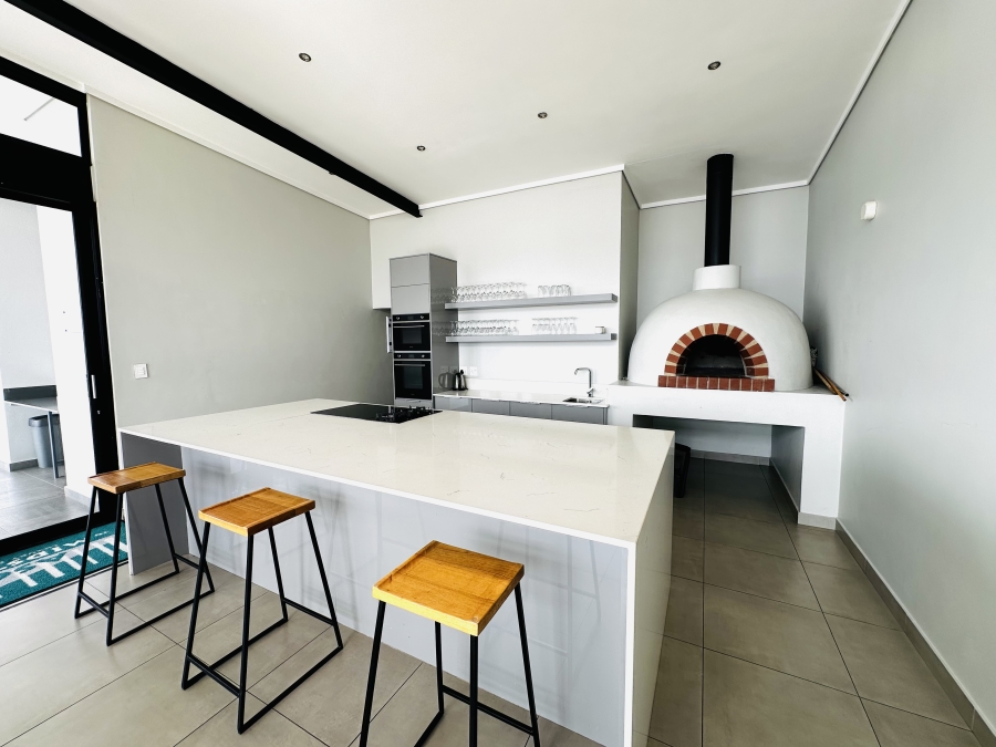 2 Bedroom Property for Sale in Ascend to Midstream Gauteng