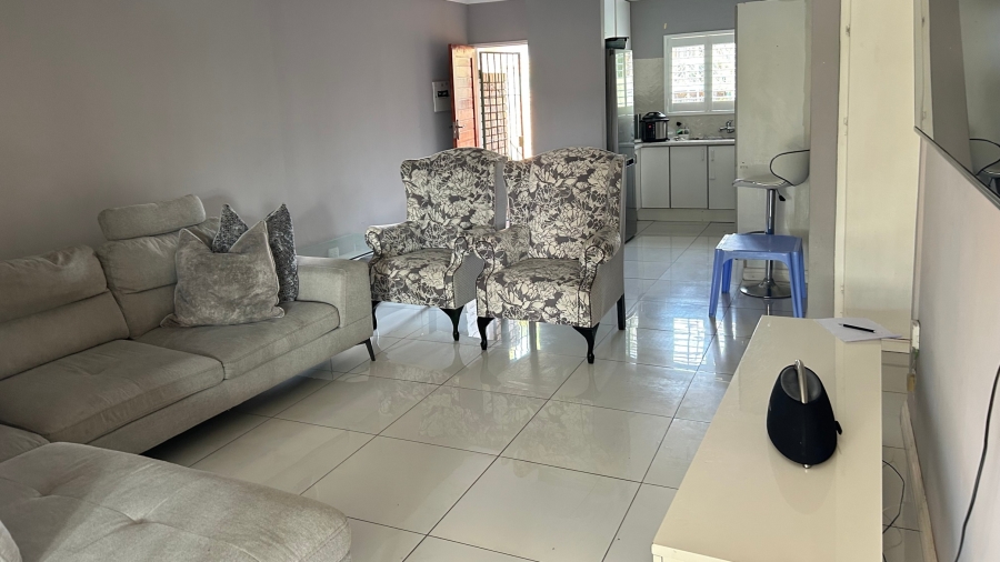 2 Bedroom Property for Sale in Faerie Glen Gauteng