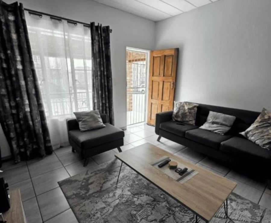 2 Bedroom Property for Sale in Noordwyk Gauteng