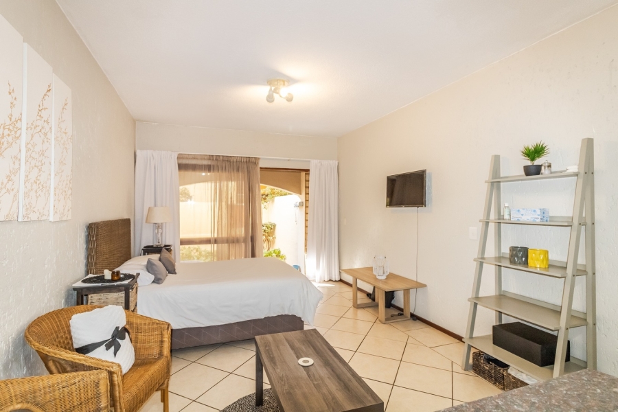 0 Bedroom Property for Sale in Lonehill Gauteng