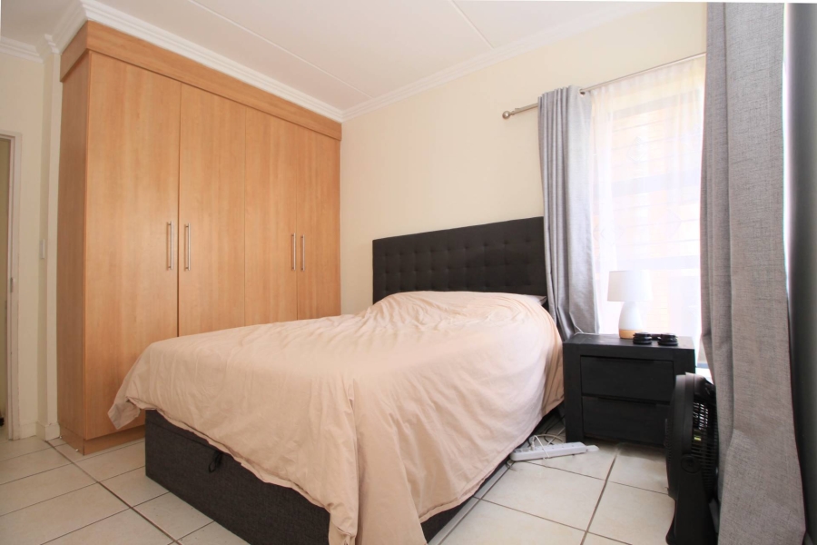 To Let 2 Bedroom Property for Rent in Morningside Gauteng