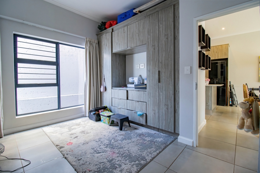 2 Bedroom Property for Sale in Morningside Gauteng