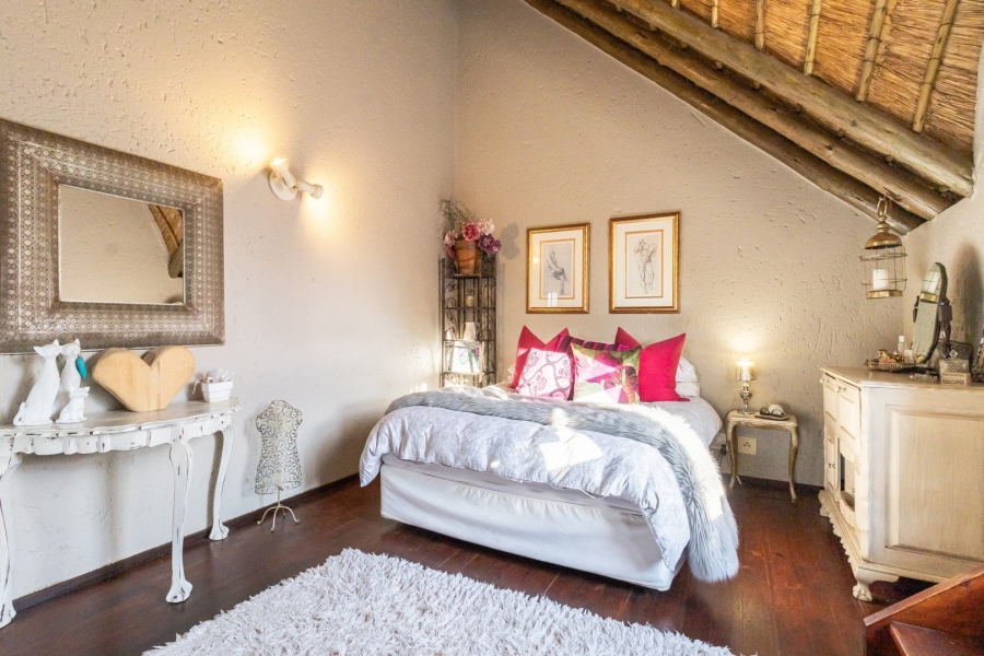 To Let 2 Bedroom Property for Rent in Lonehill Gauteng