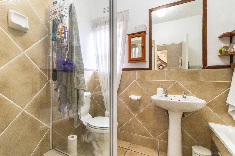 To Let 2 Bedroom Property for Rent in Lonehill Gauteng
