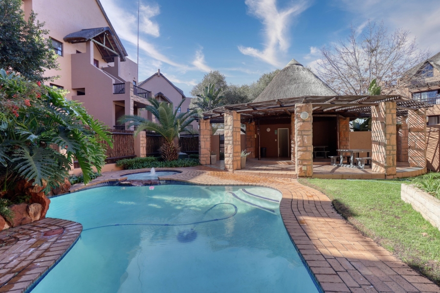 To Let 2 Bedroom Property for Rent in Lonehill Gauteng