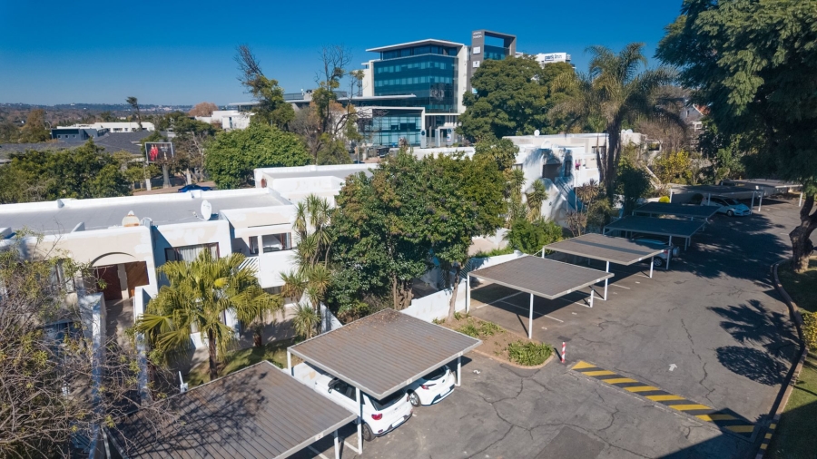 To Let 2 Bedroom Property for Rent in Sandown Gauteng