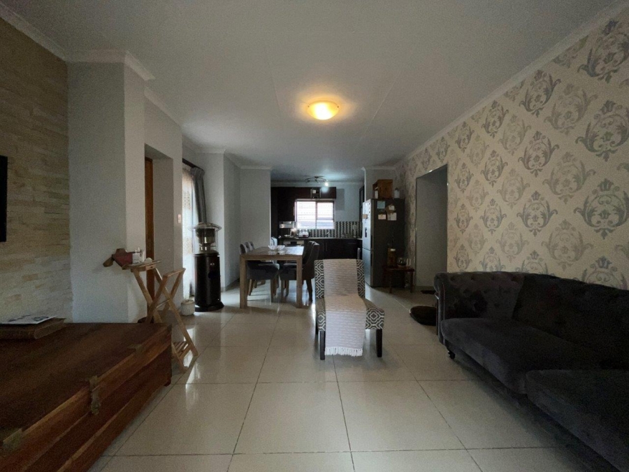 To Let 3 Bedroom Property for Rent in Craigavon Gauteng