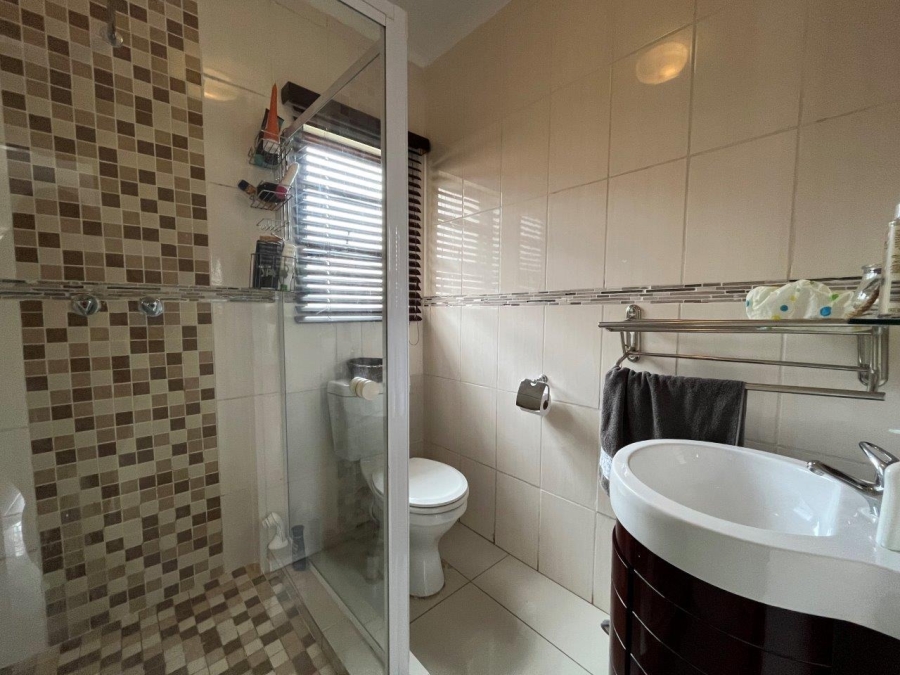 To Let 3 Bedroom Property for Rent in Craigavon Gauteng