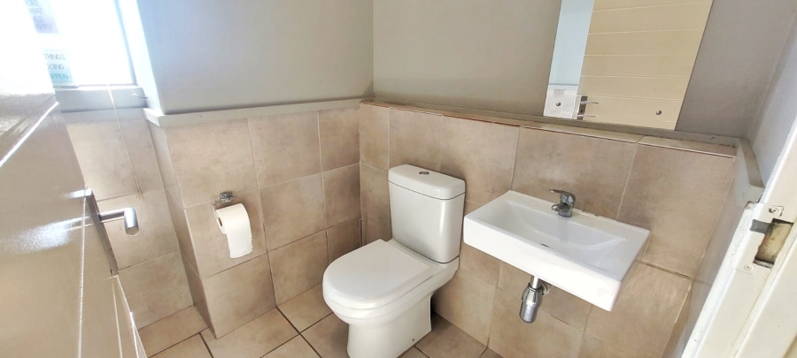 2 Bedroom Property for Sale in Summerset Gauteng