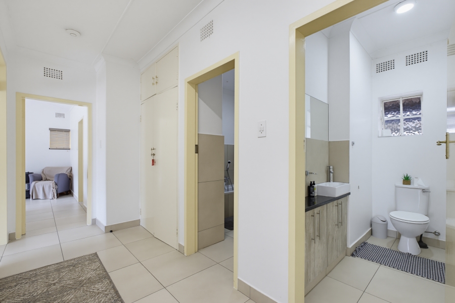 4 Bedroom Property for Sale in Senderwood Gauteng