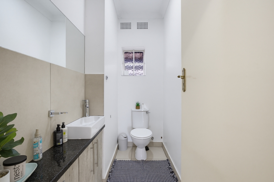 4 Bedroom Property for Sale in Senderwood Gauteng