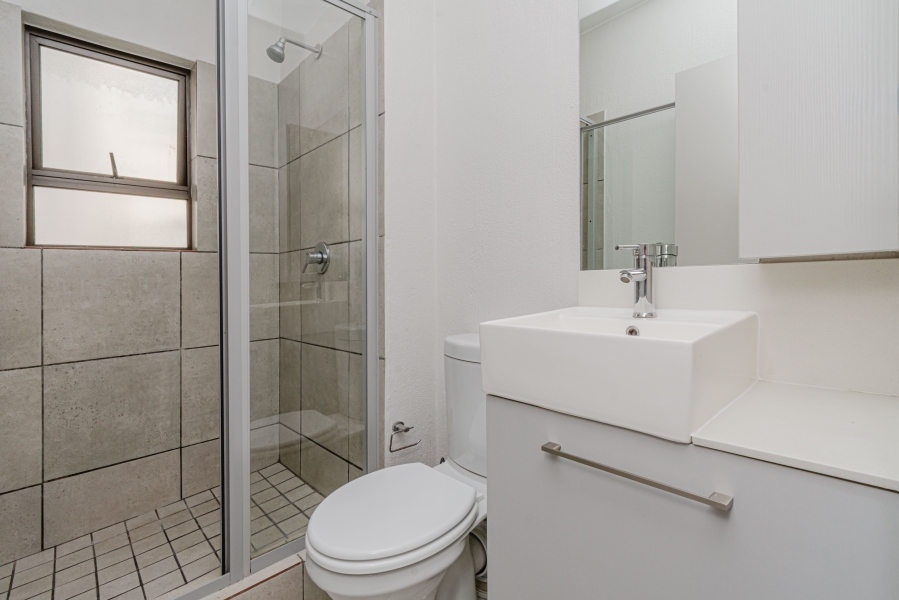 2 Bedroom Property for Sale in Broadacres Gauteng