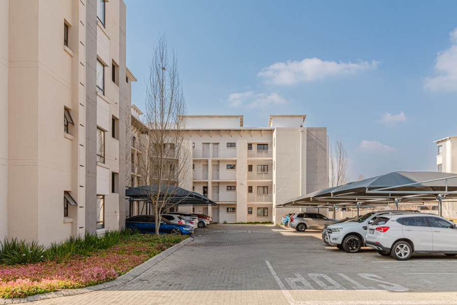 2 Bedroom Property for Sale in Broadacres Gauteng
