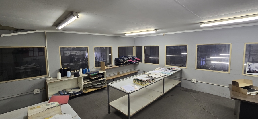 Commercial Property for Sale in Aureus Gauteng