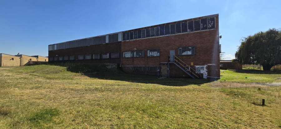 Commercial Property for Sale in Aureus Gauteng