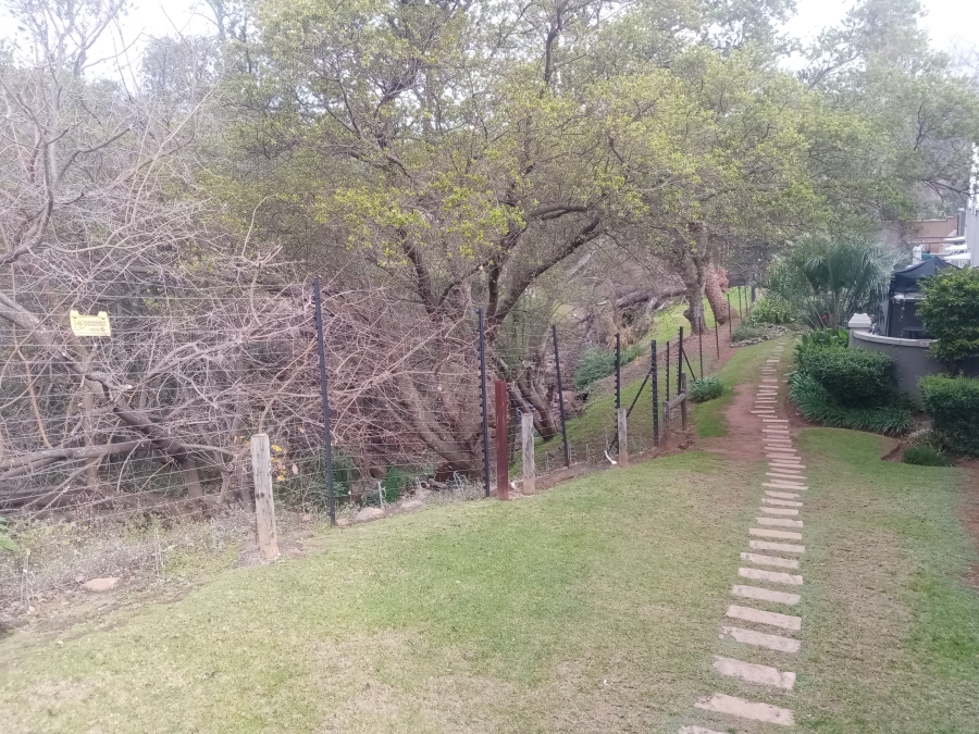 To Let 2 Bedroom Property for Rent in Helderkruin Gauteng