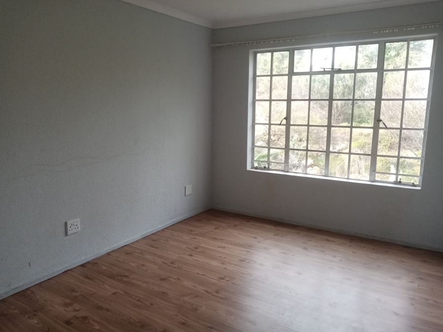 To Let 2 Bedroom Property for Rent in Helderkruin Gauteng