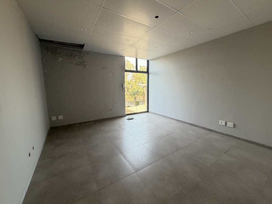 To Let Commercial Property for Rent in Erasmia Gauteng