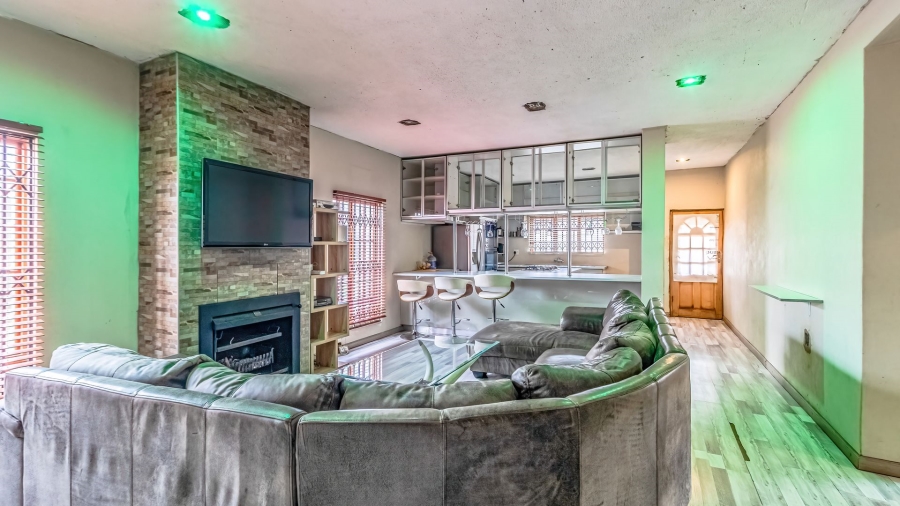 4 Bedroom Property for Sale in Naturena Gauteng