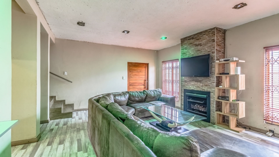 4 Bedroom Property for Sale in Naturena Gauteng