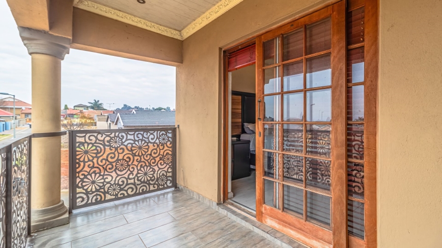 4 Bedroom Property for Sale in Naturena Gauteng